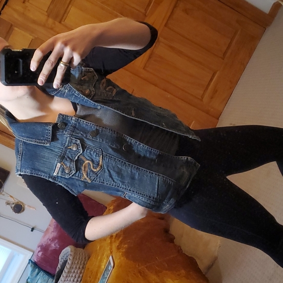 Custom patch Denim vest - Picture 9 of 10